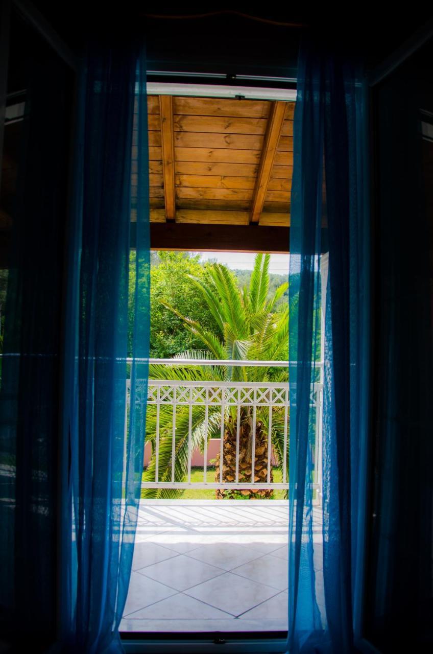 Aparthotel Corfustories 2*