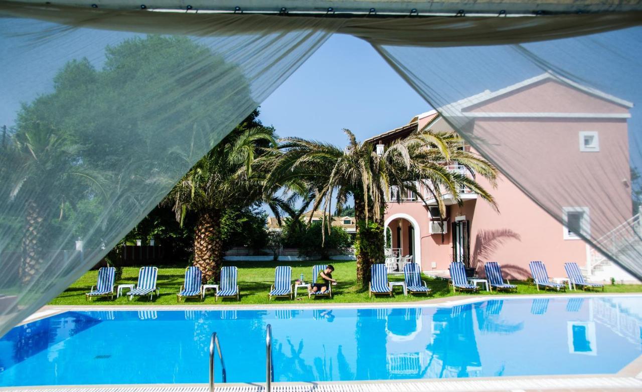 Corfustories Aparthotel