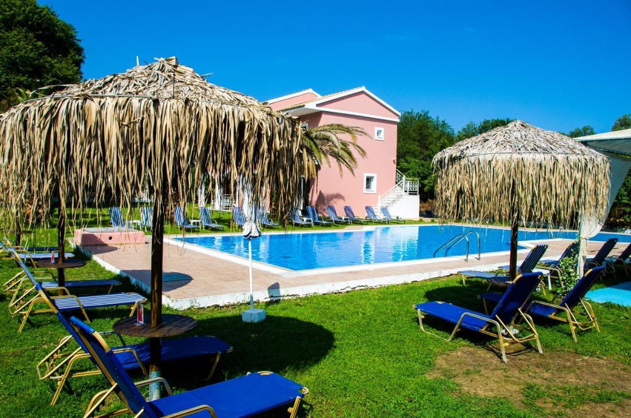Corfustories Aparthotel