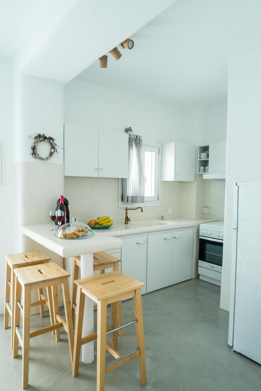 Plori And Apartment *