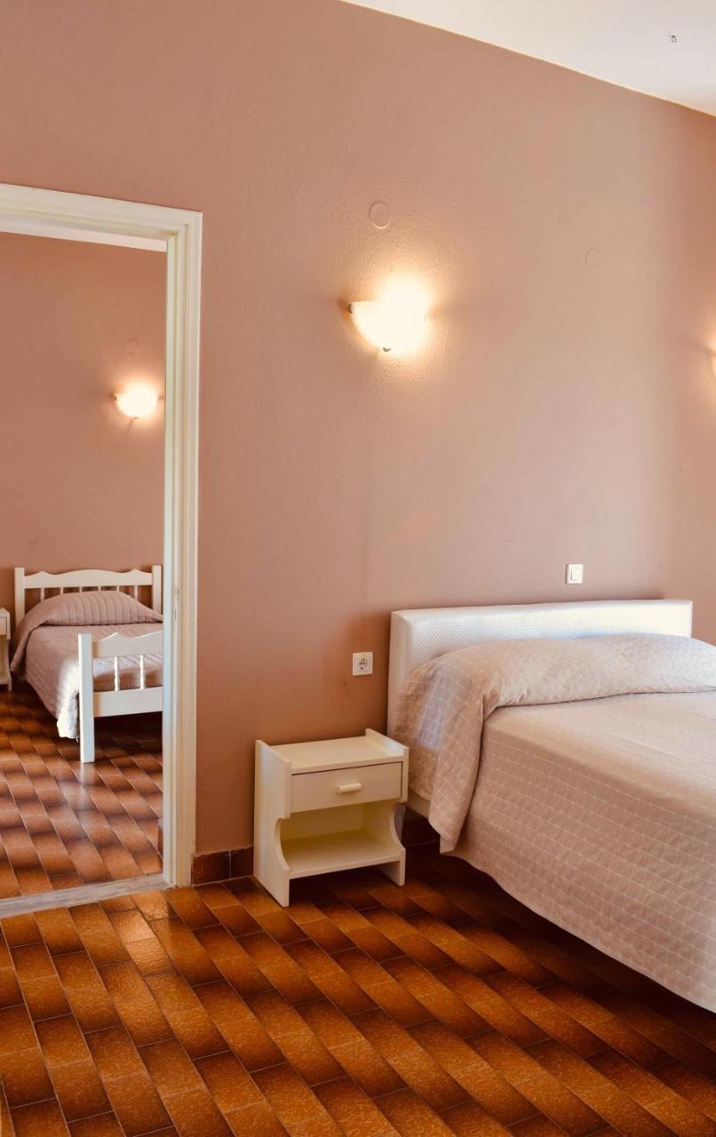 Family Studios Marathias (Corfu)