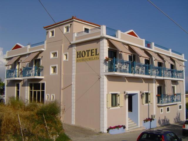 Kourkoumelata Apartment