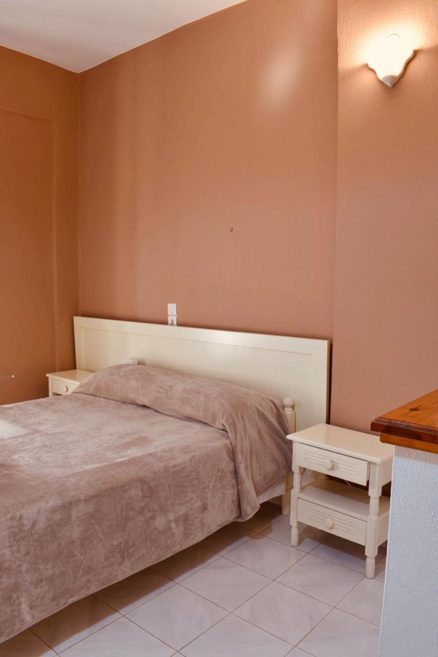 Aparthotel Family Studios