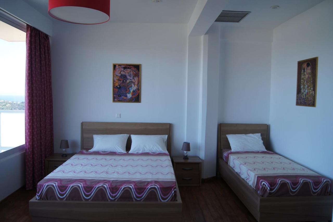 Calypso Aparthotel