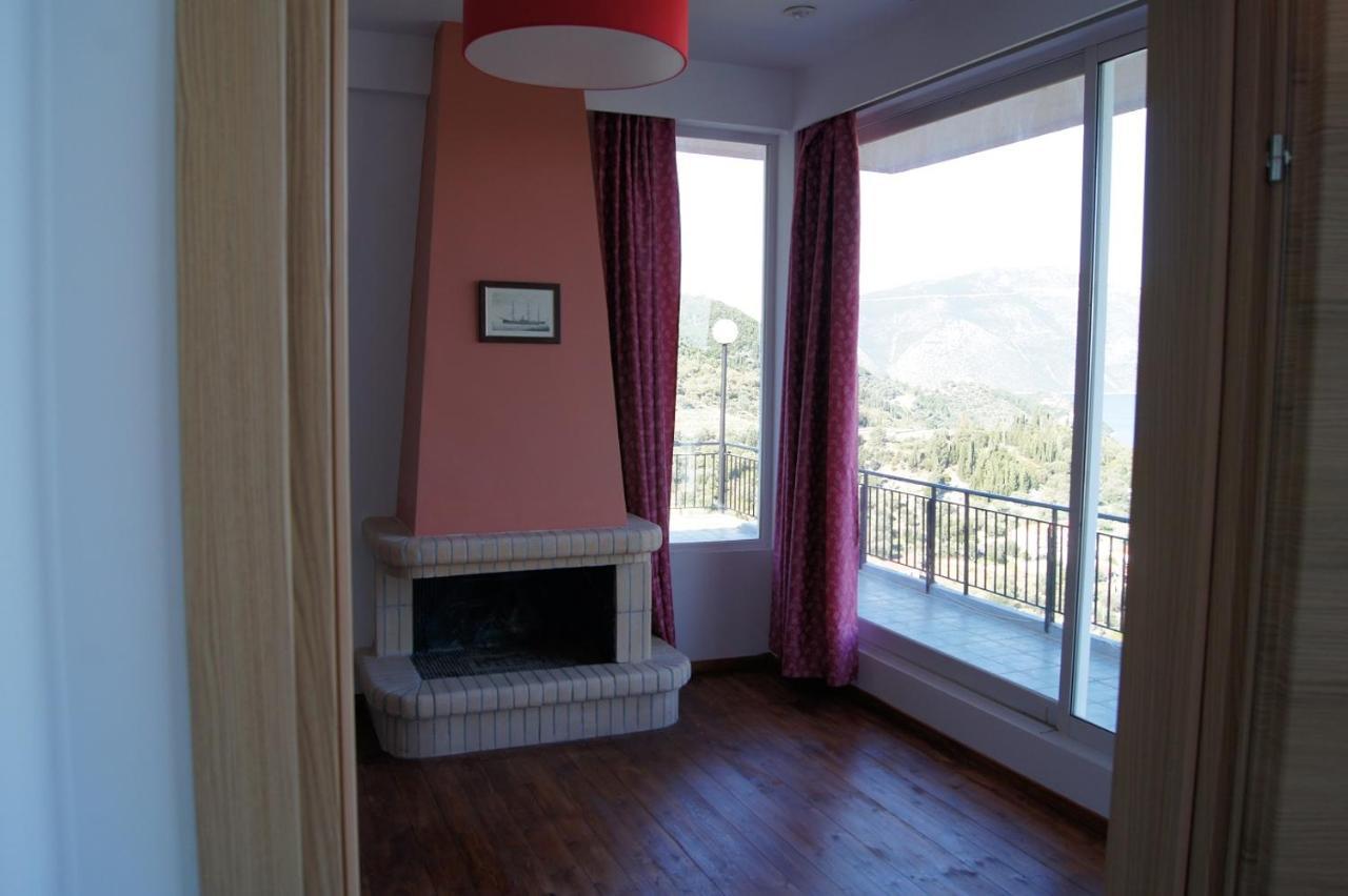 Calypso Aparthotel
