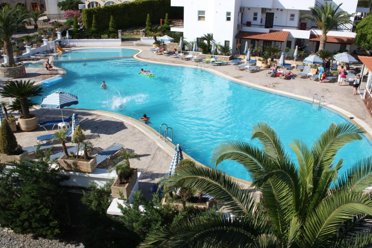 Coliseum & Hotel 3*