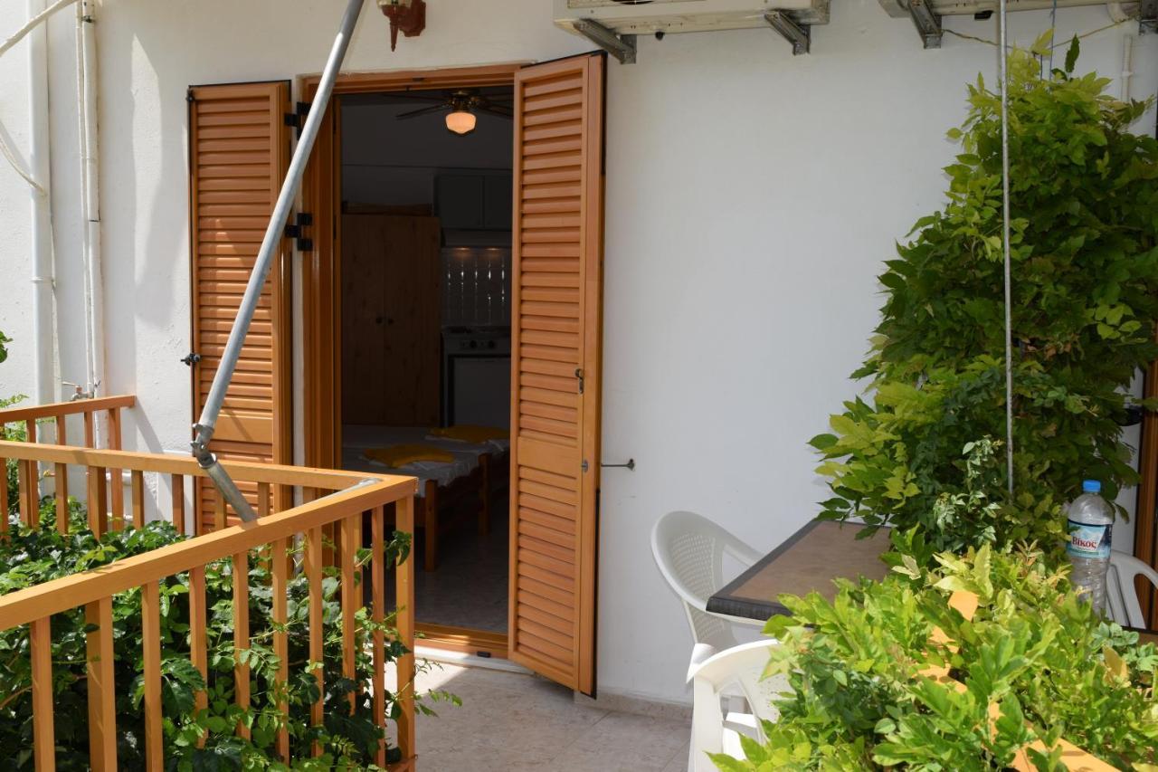 Lissos Guest house
