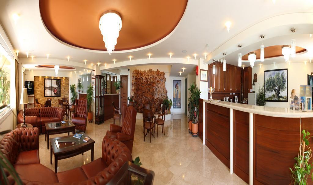 Hotel Vicky III 3*