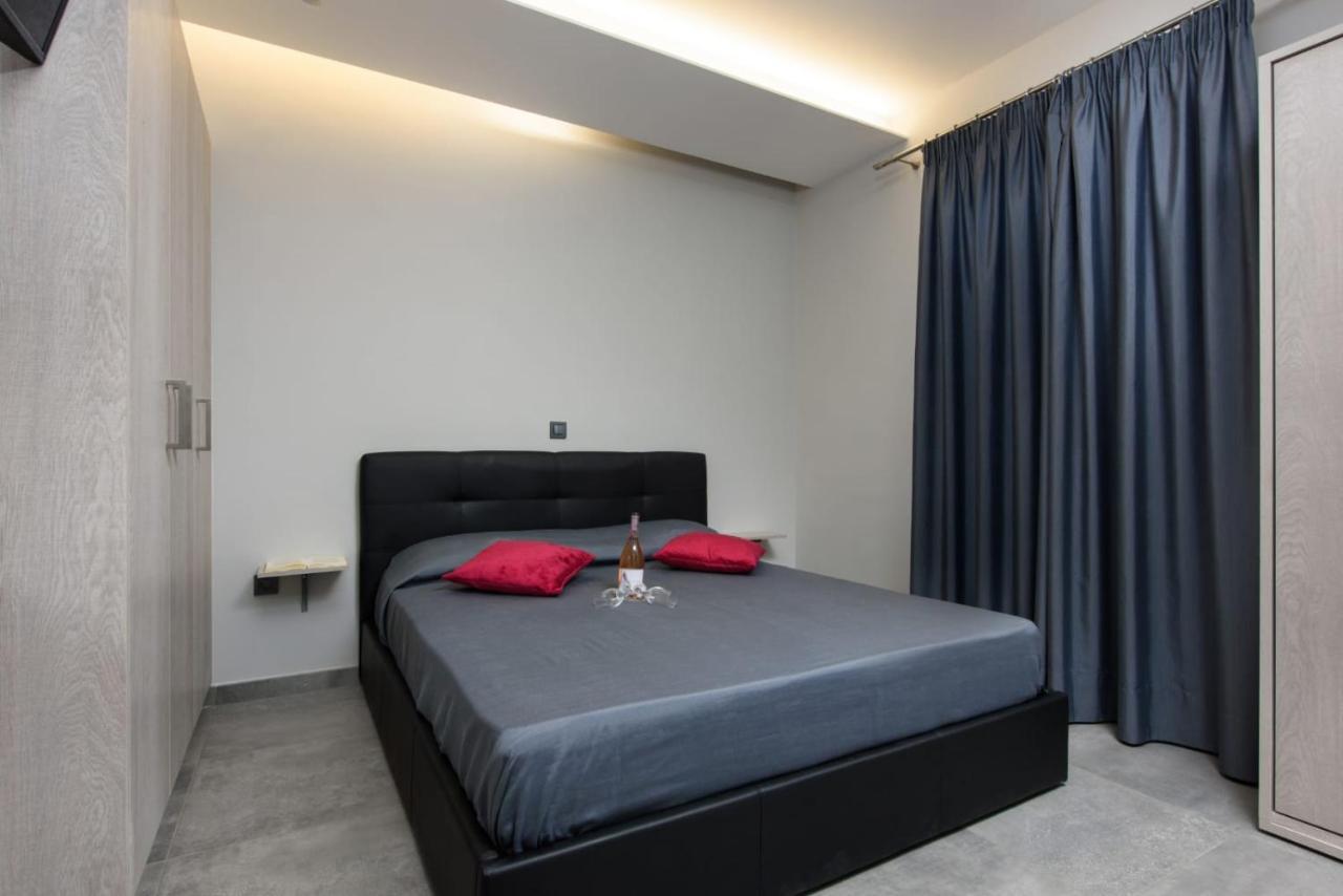 Dorotea Luxury Aparthotel *