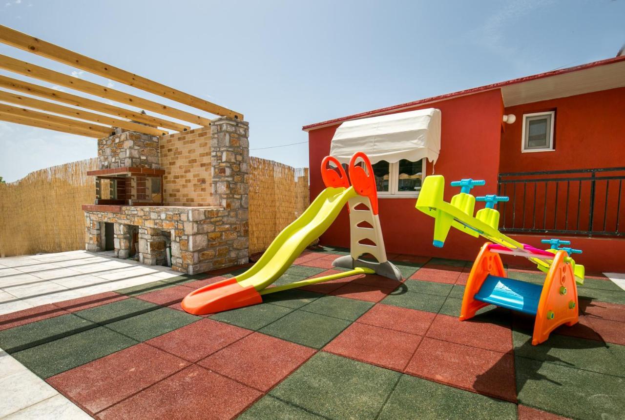 Elpis 2 Apartment *