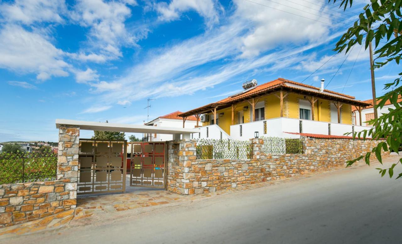 Apartment Elpis 2 *
