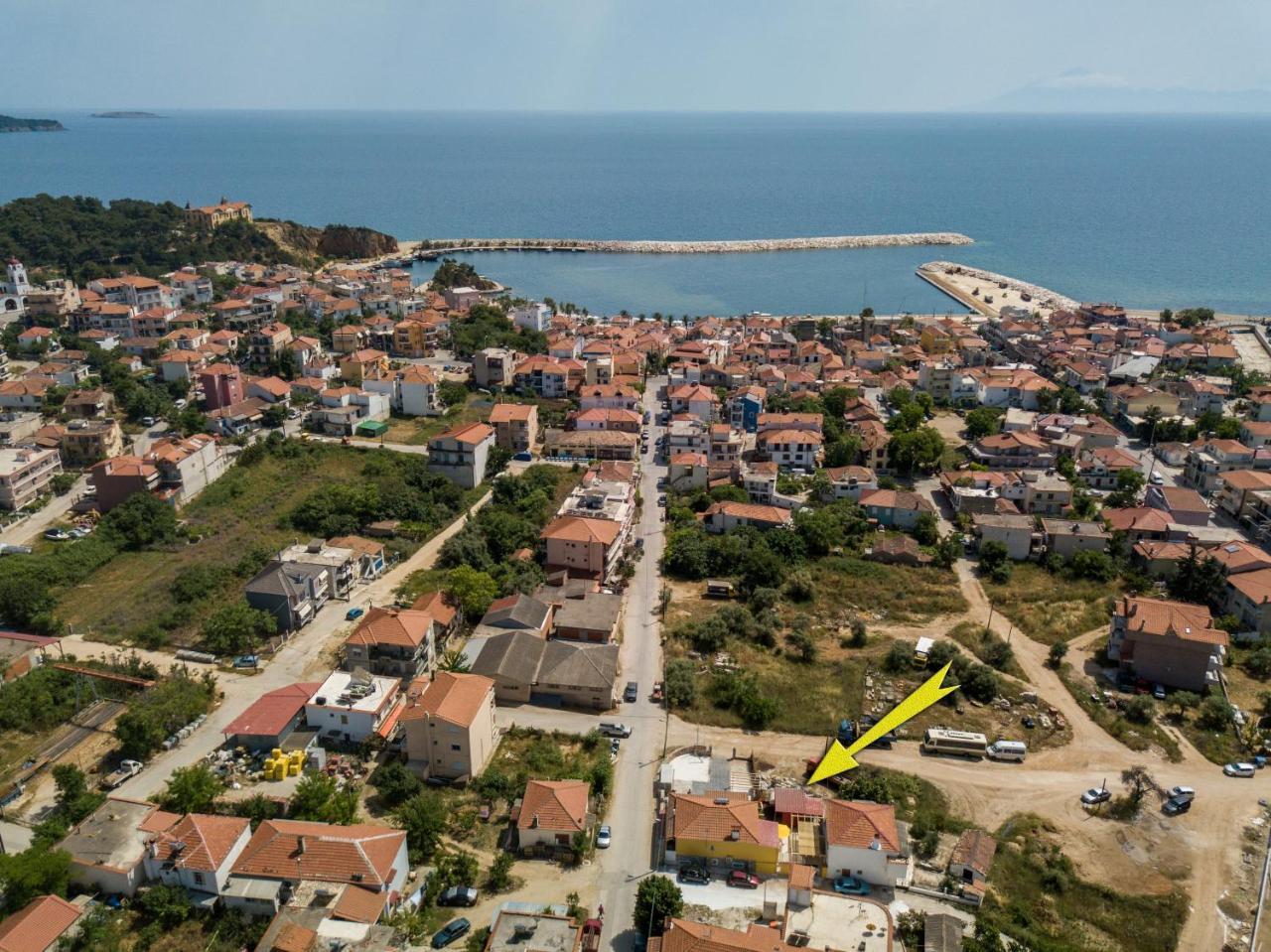 Elpis 2 Apartment