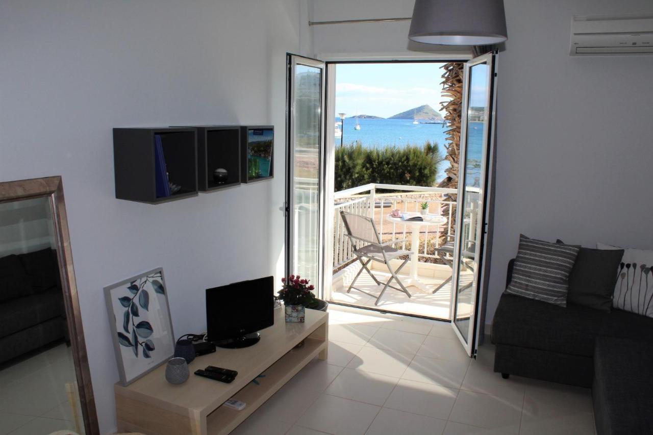 Mare Blu By The Sea. Apartment Porto Rafti