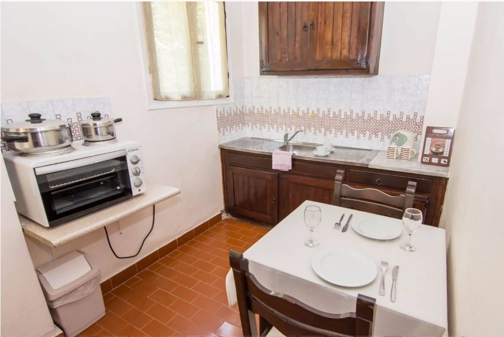 Annaliza Aparthotel 3*