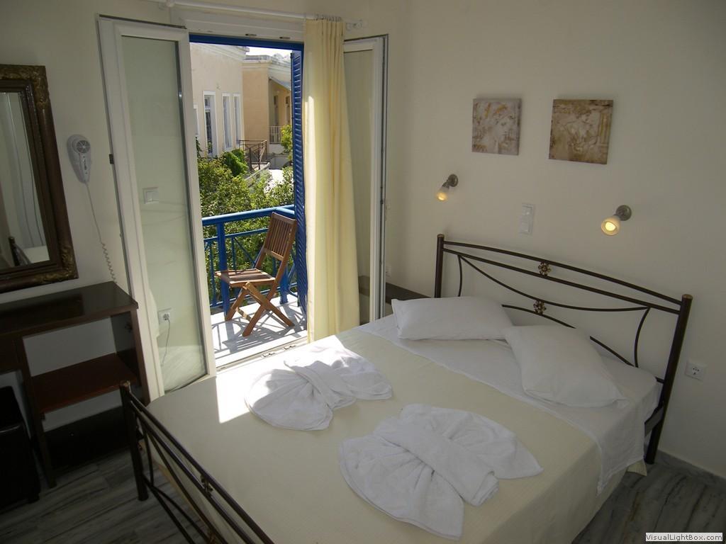Captain Manolis 2* Parikia (Paros)