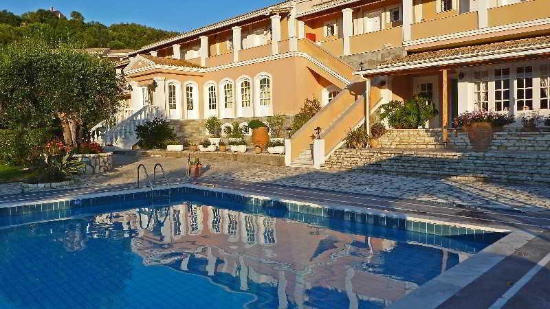 Nefeli Hotel Kommeno (Corfu)