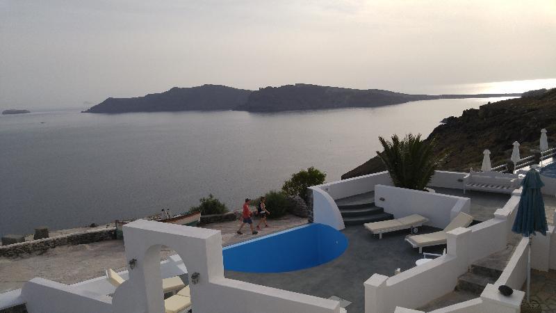 Atlantida Aparthotel Foinikia (Santorini)
