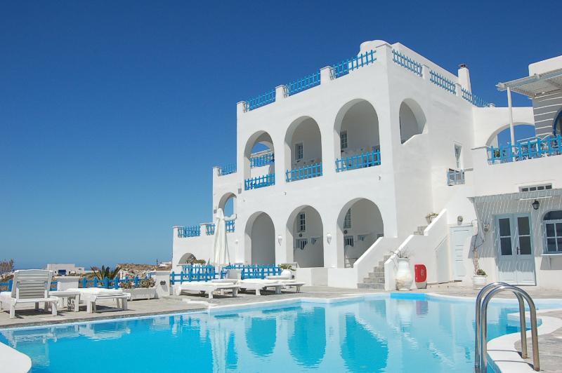 Atlantida 3* Foinikia (Santorini)