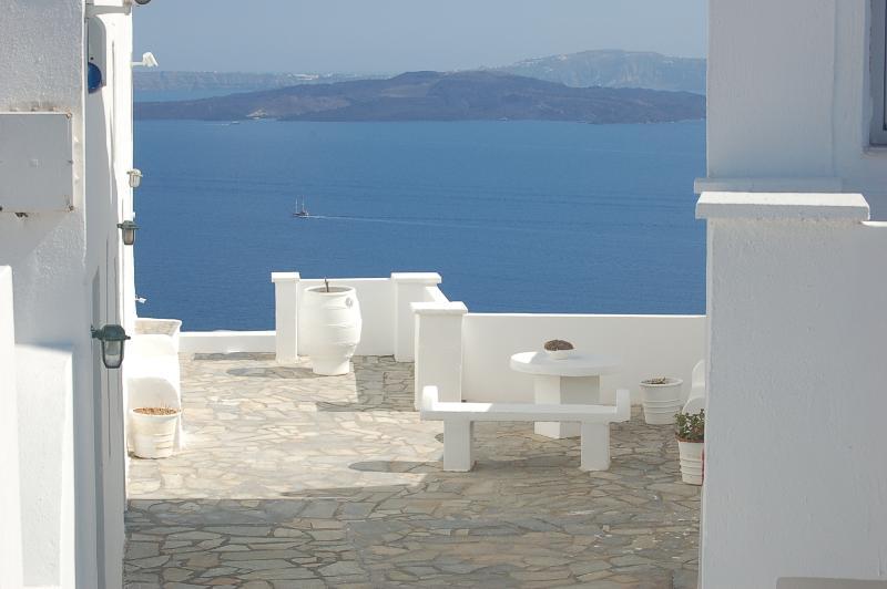 Atlantida 3* Foinikia (Santorini)