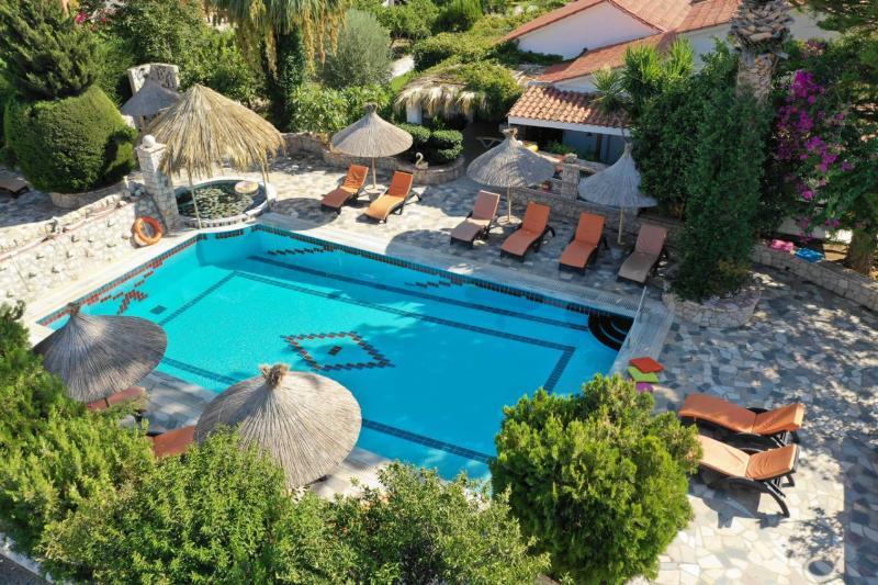 Aparthotel Elefteria Apts & Kolymbia