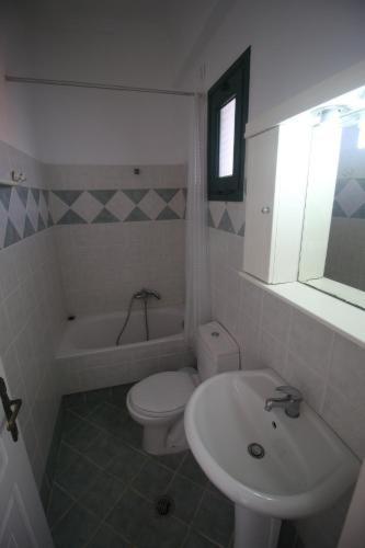 Umbrella Aparthotel Kavos
