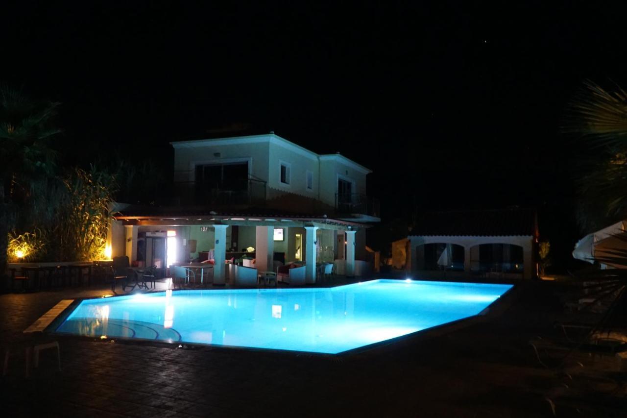 Sunrose Aparthotel 3*