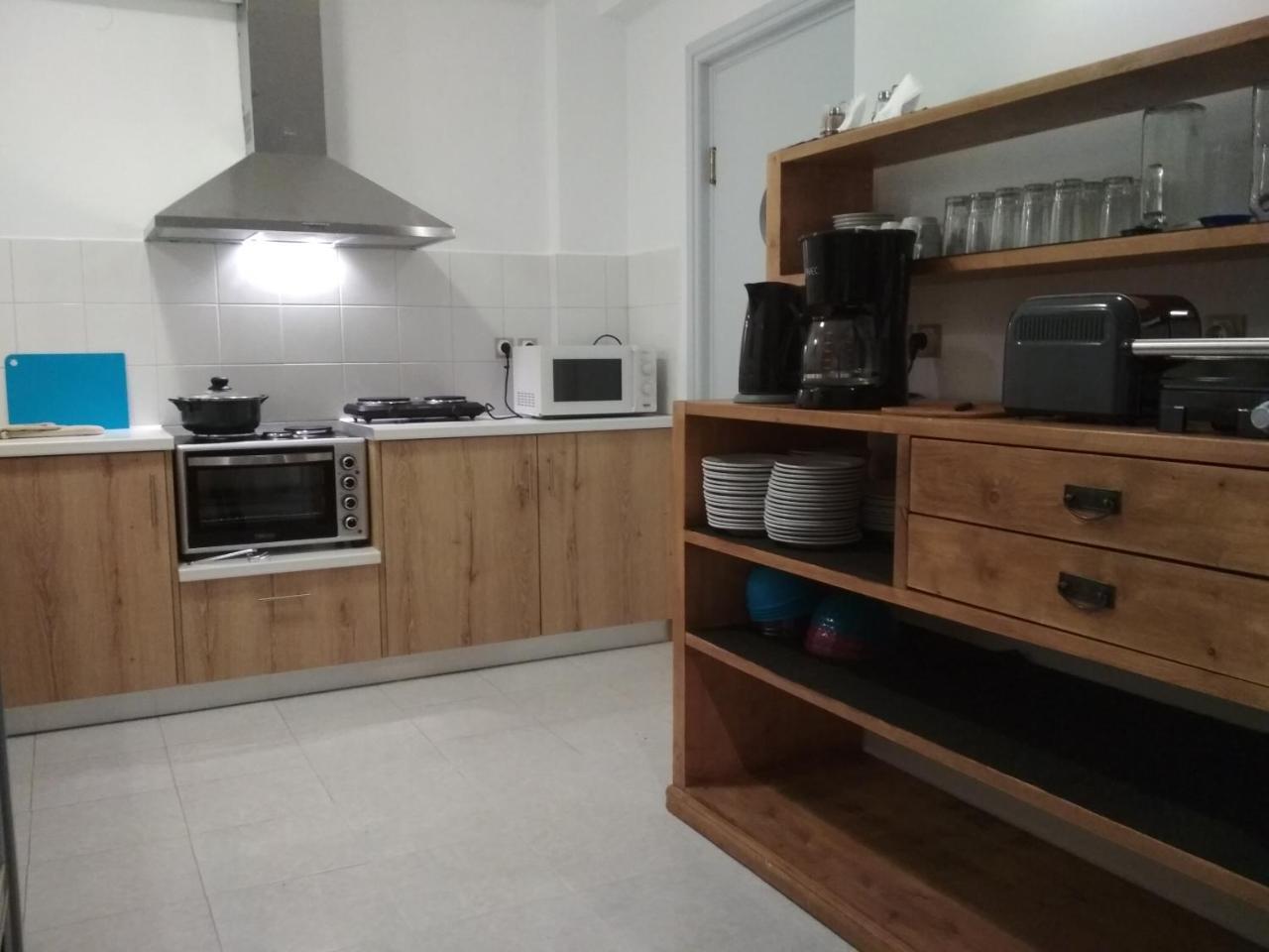 Bed & Breakfast Rocks Leonidio