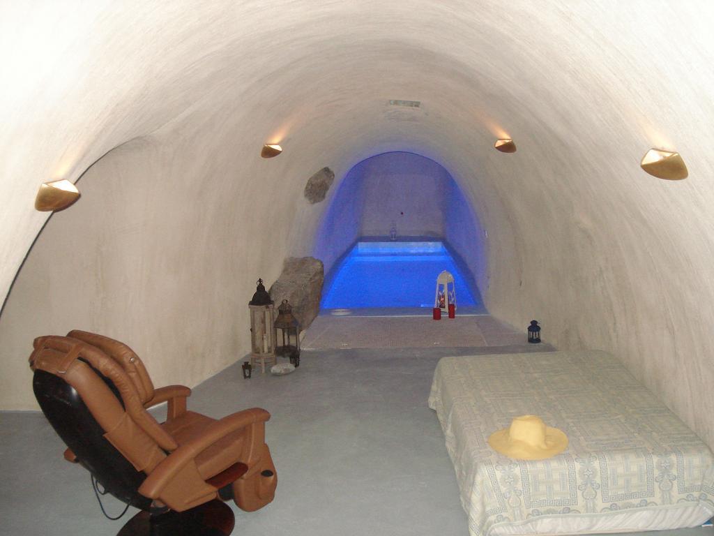 Hotel Abyssanto And 3*
