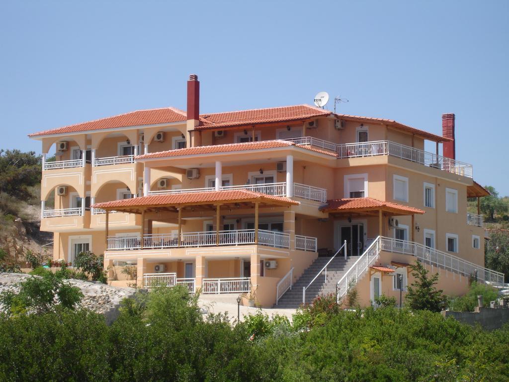 Grand Hotel