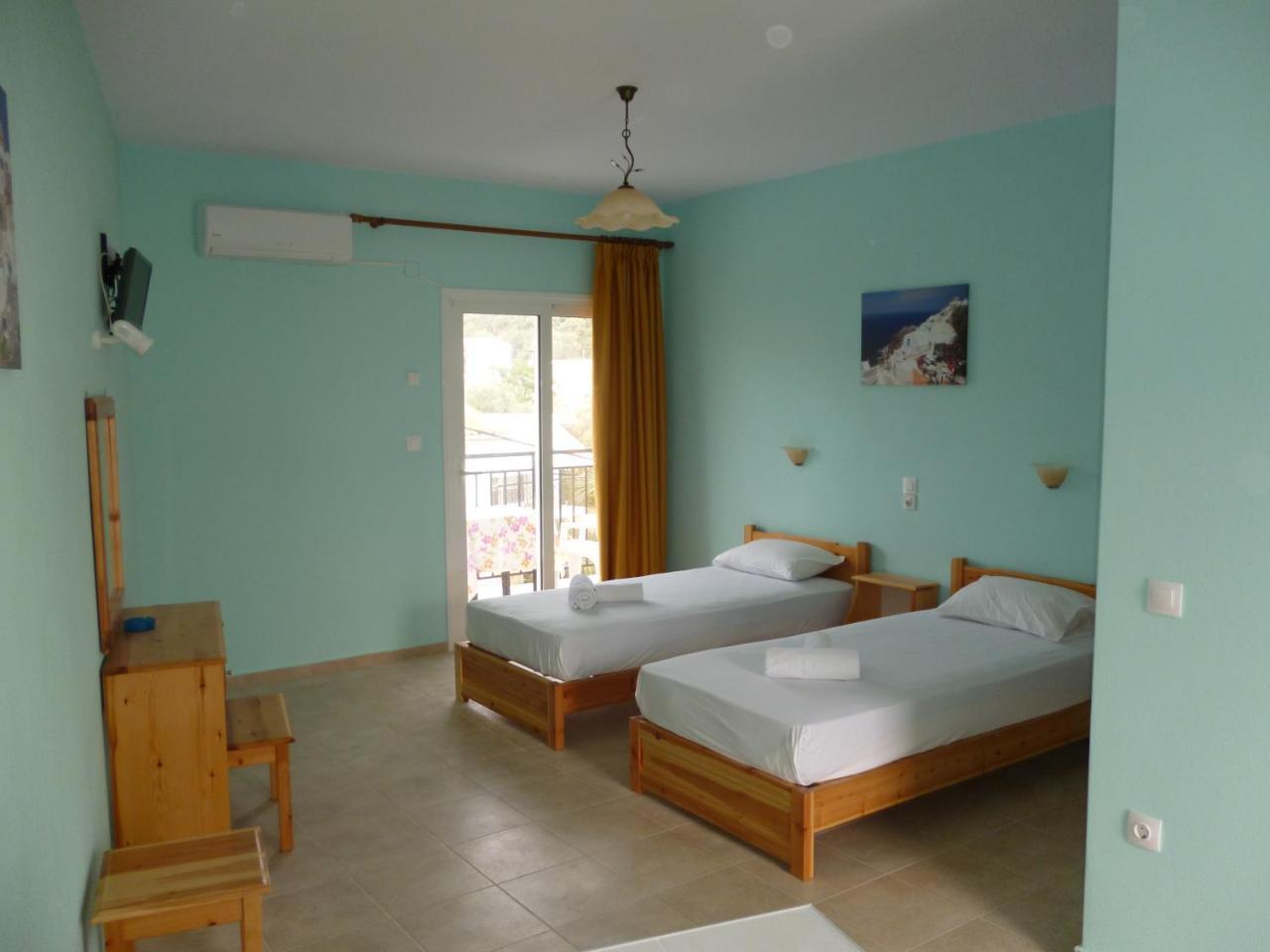Alexandros Aparthotel Skiathos Town