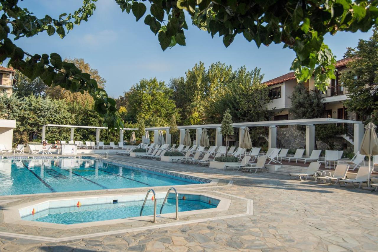 Hotel San Panteleimon 4*
