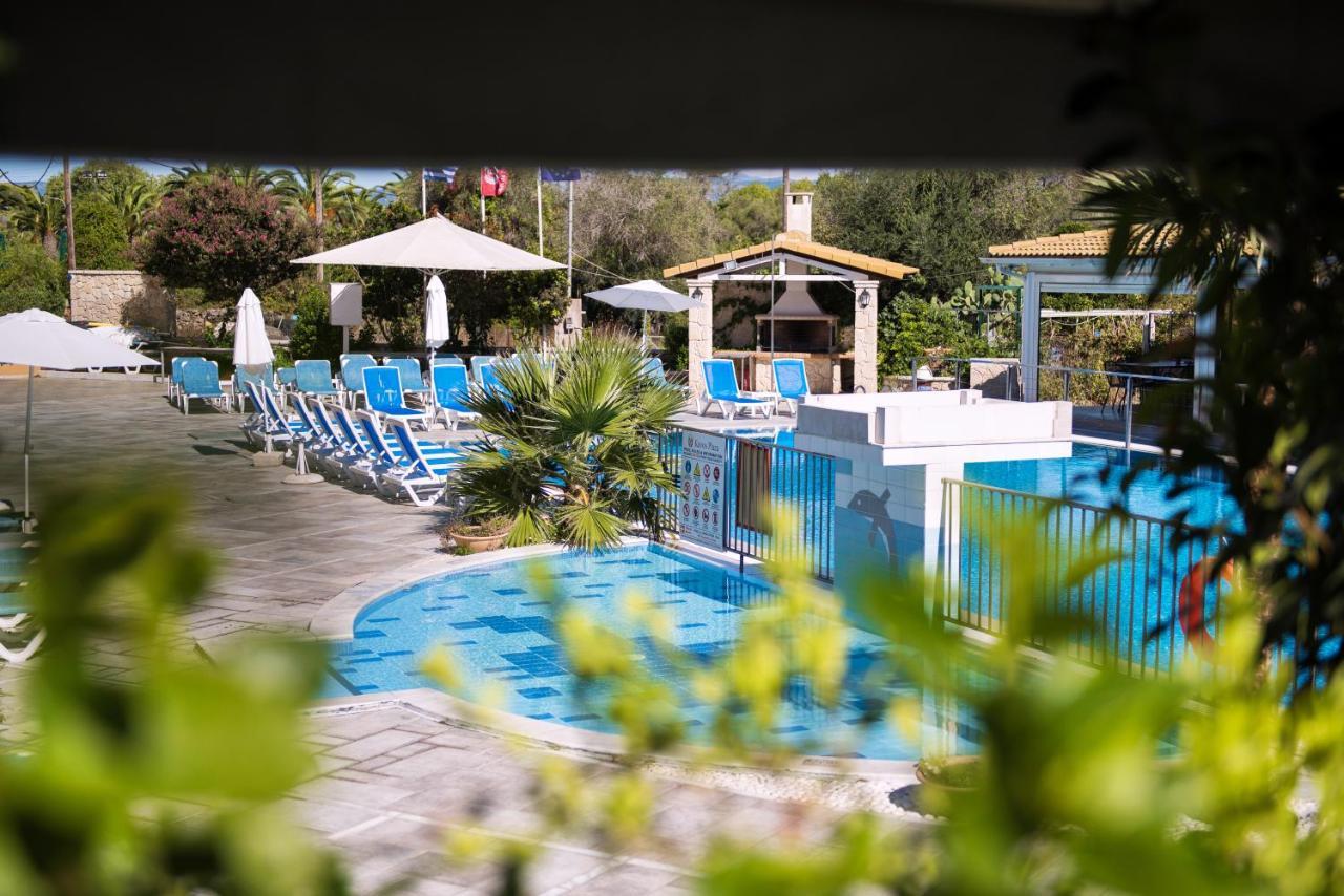 Plaza 3* Kavos