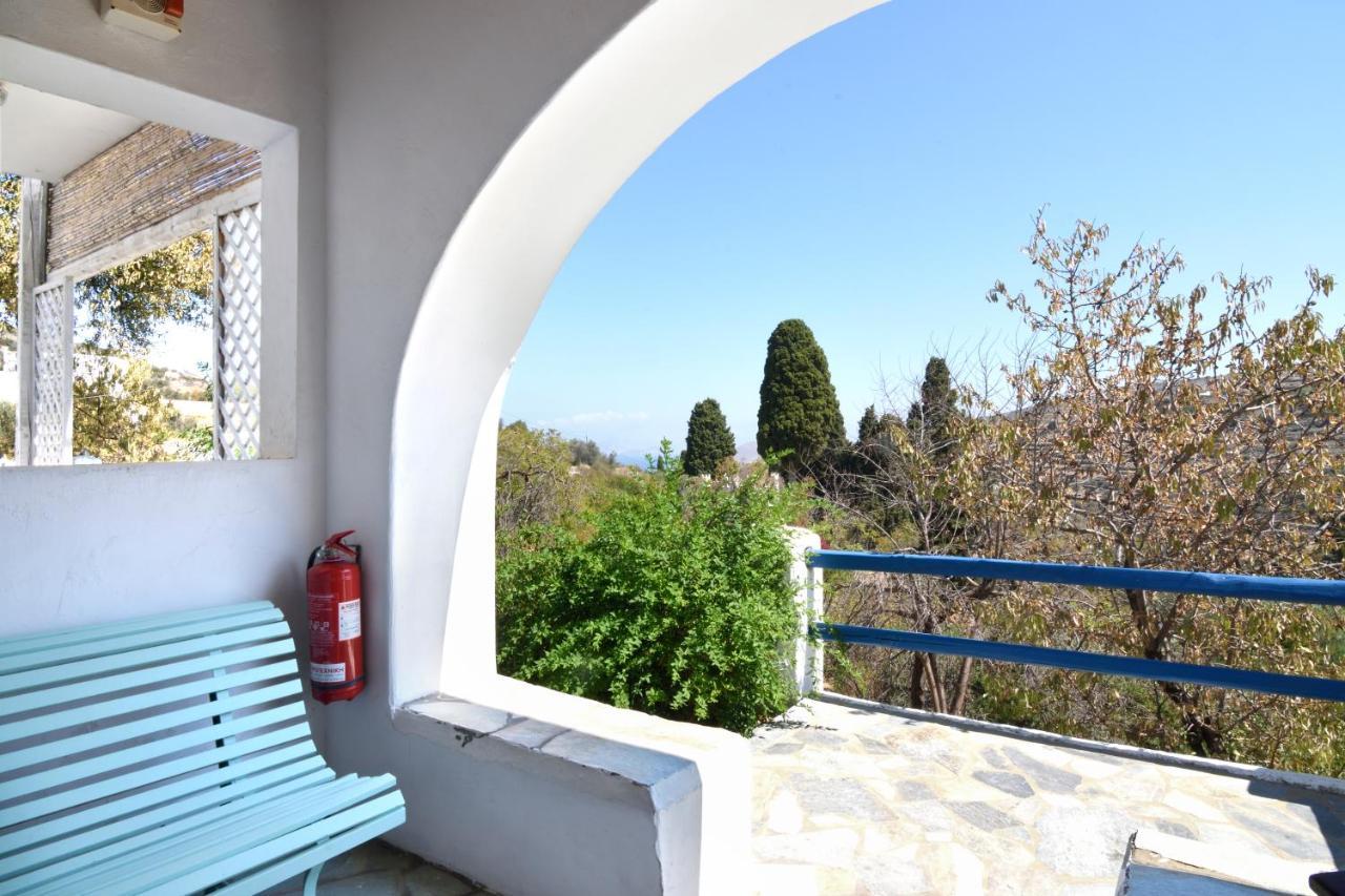 Lefkes Village Parikia (Paros)