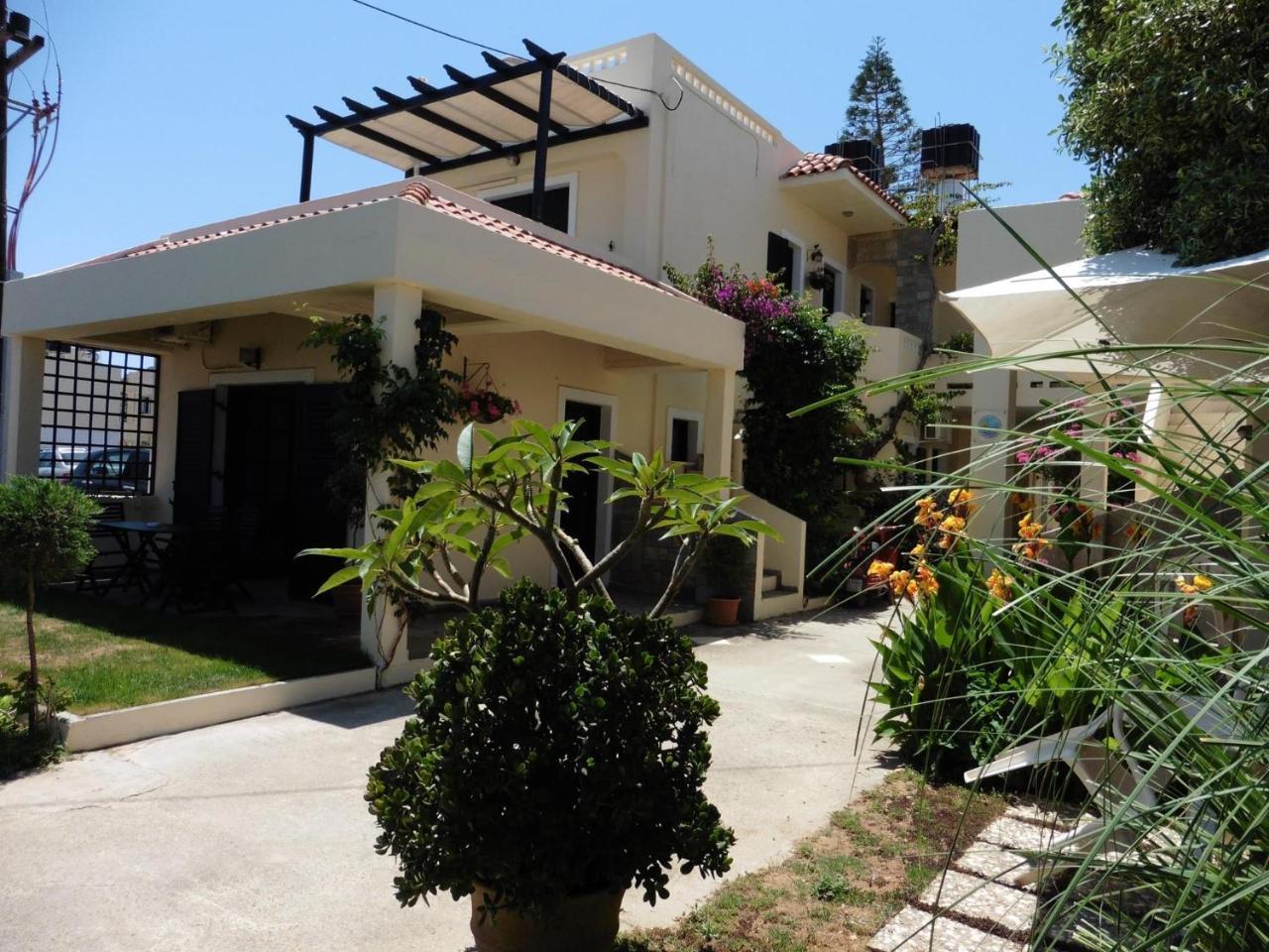 Apartment Julies Kokkini Hani