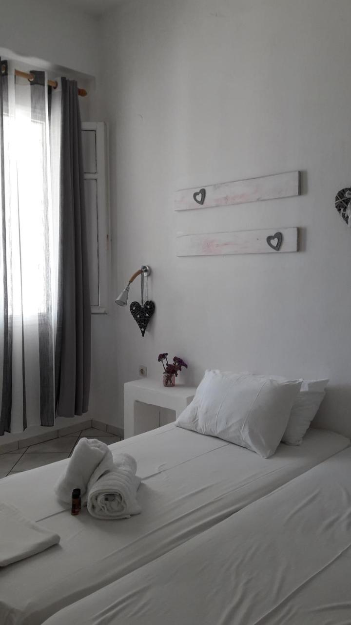 Anemelia Apartment Vari (Syros)
