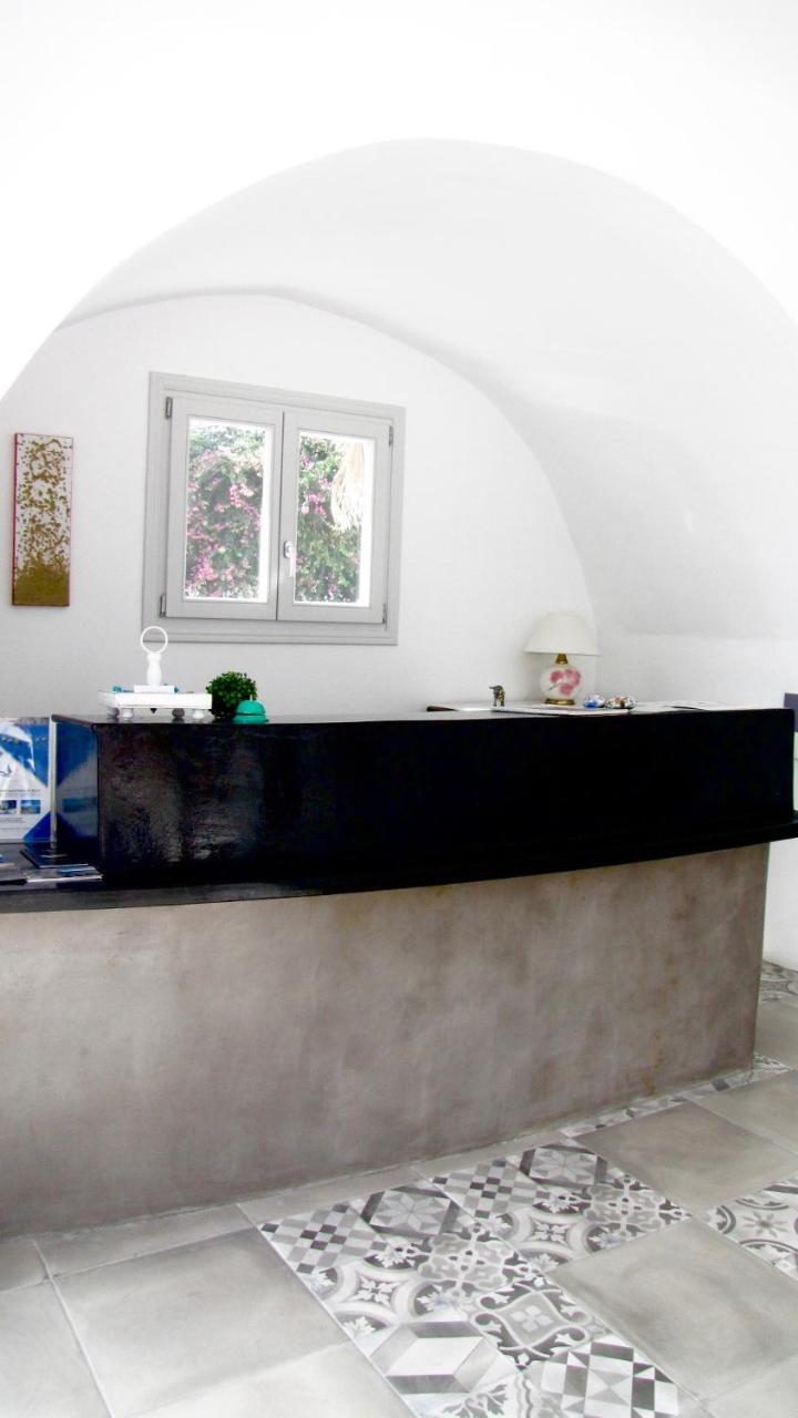 Elmarel Apartment Kamari (Santorini)