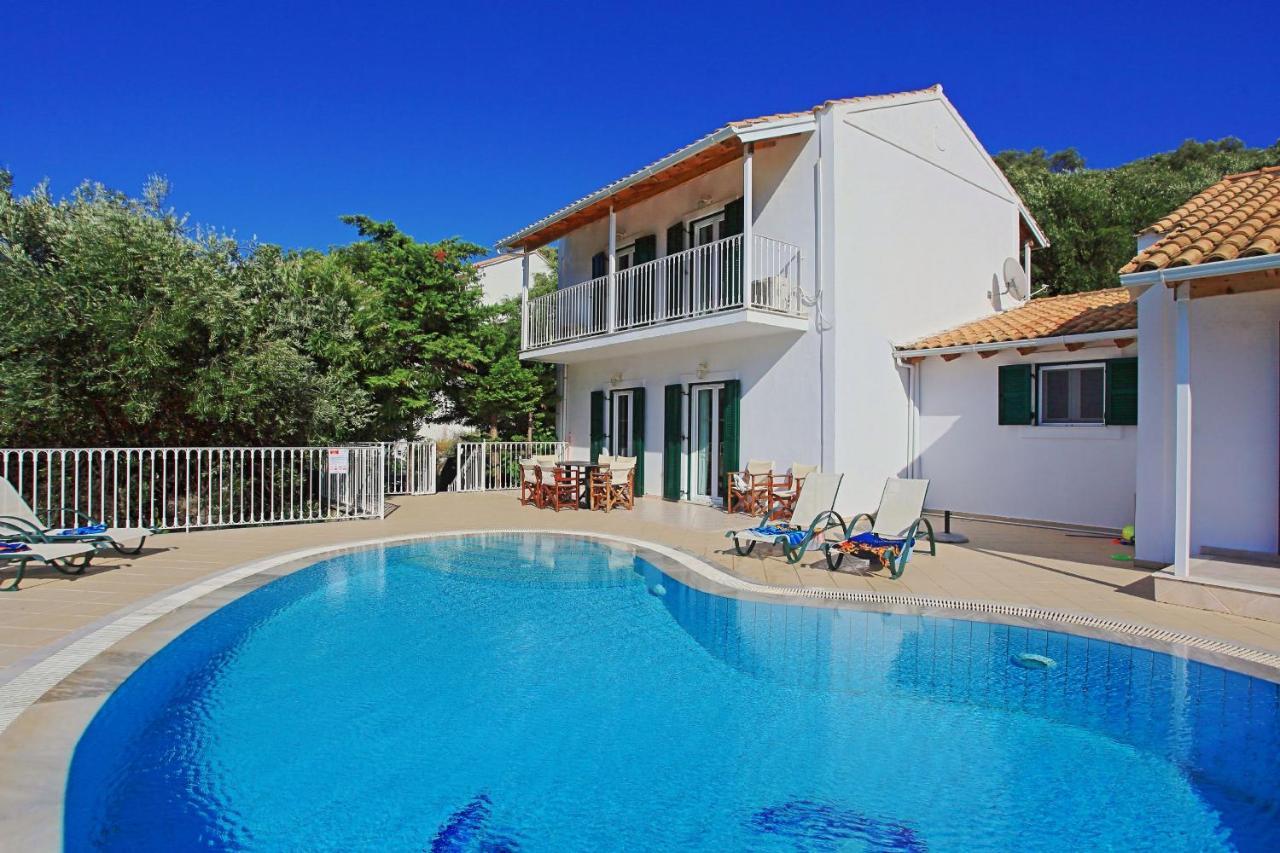 Oneiro Villa *