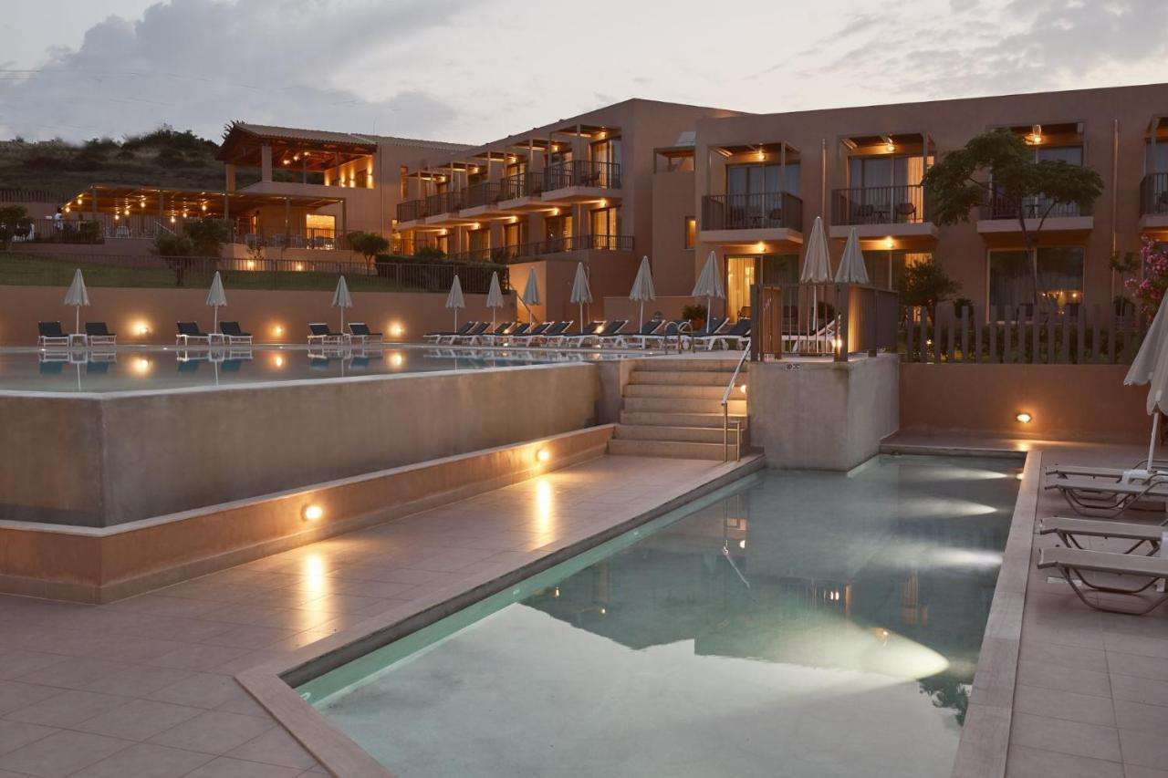 Resort Giannoulis - Santa Marina 4*