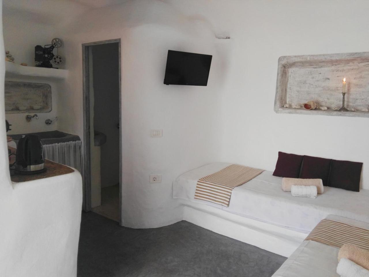 Alea Milos Guest house Milos Island