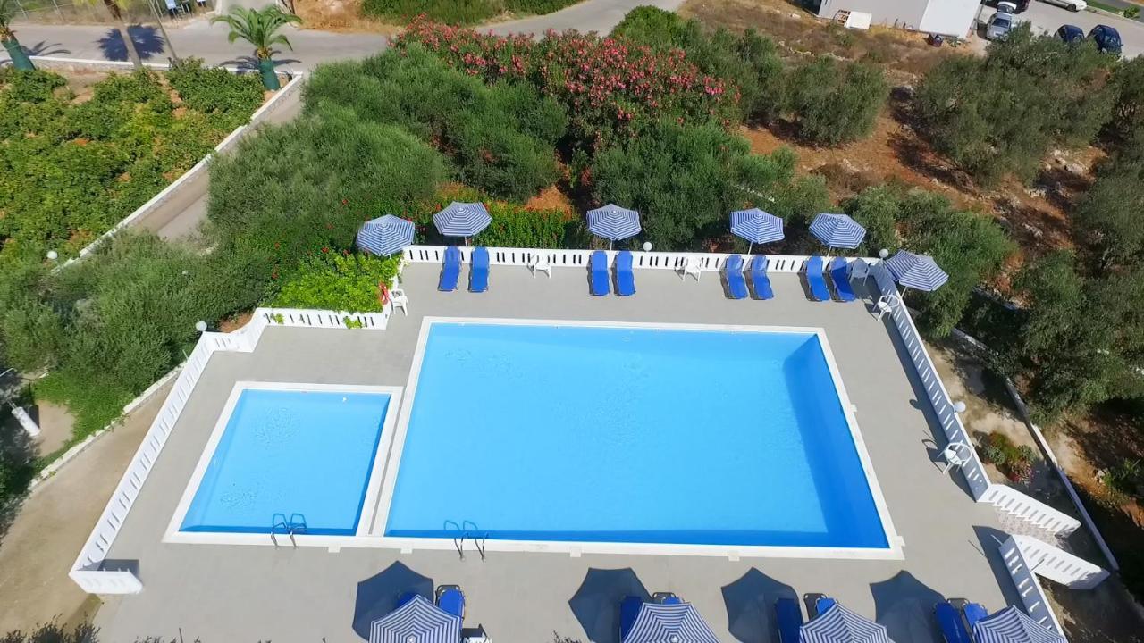 Villas Michalis Aparthotel Chorafakia