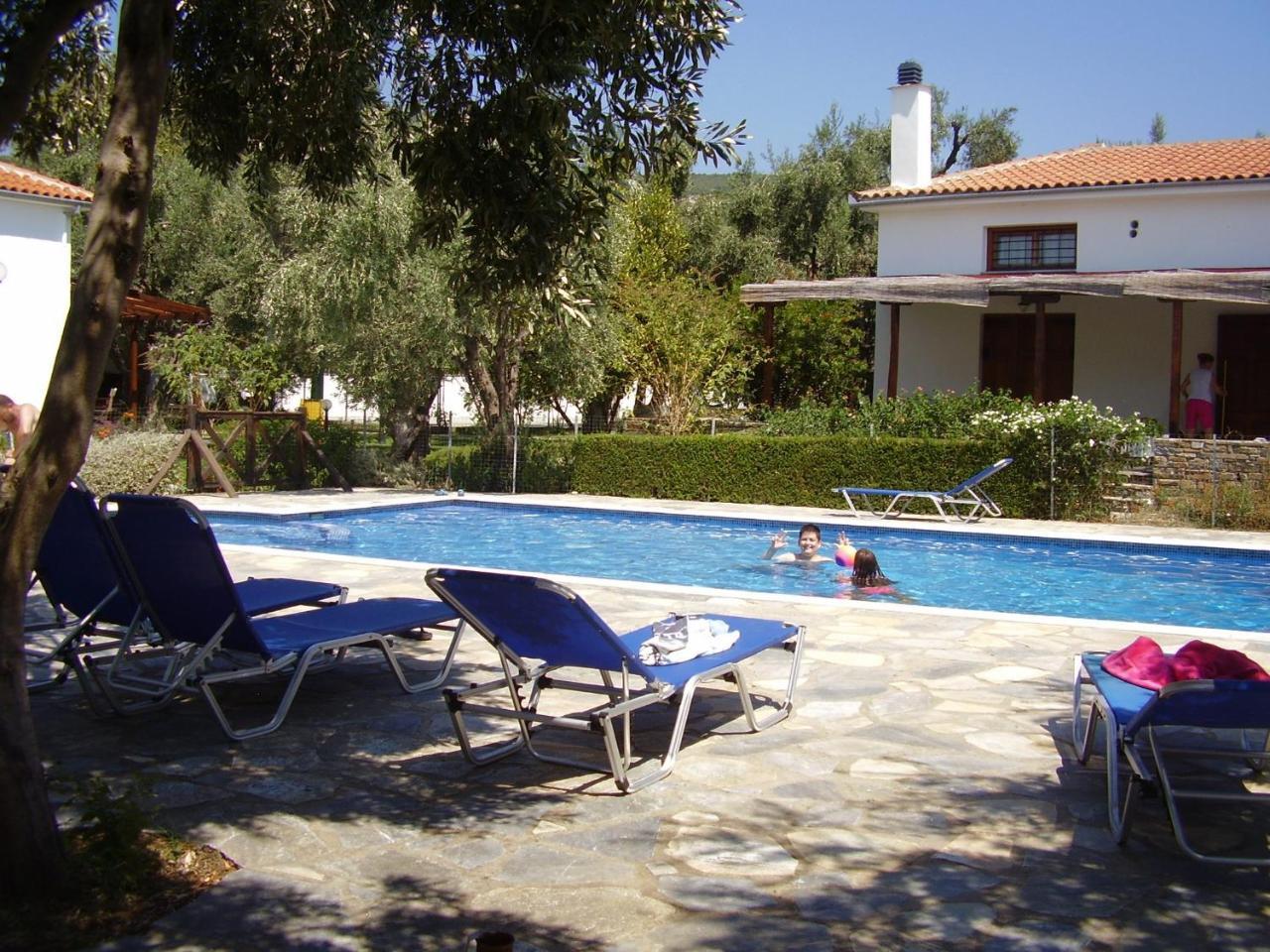 Razi Country house