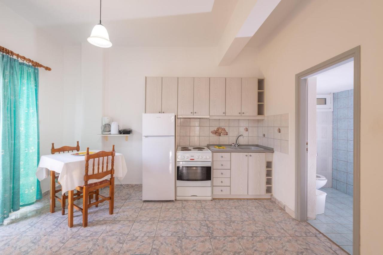 Manos Apartment