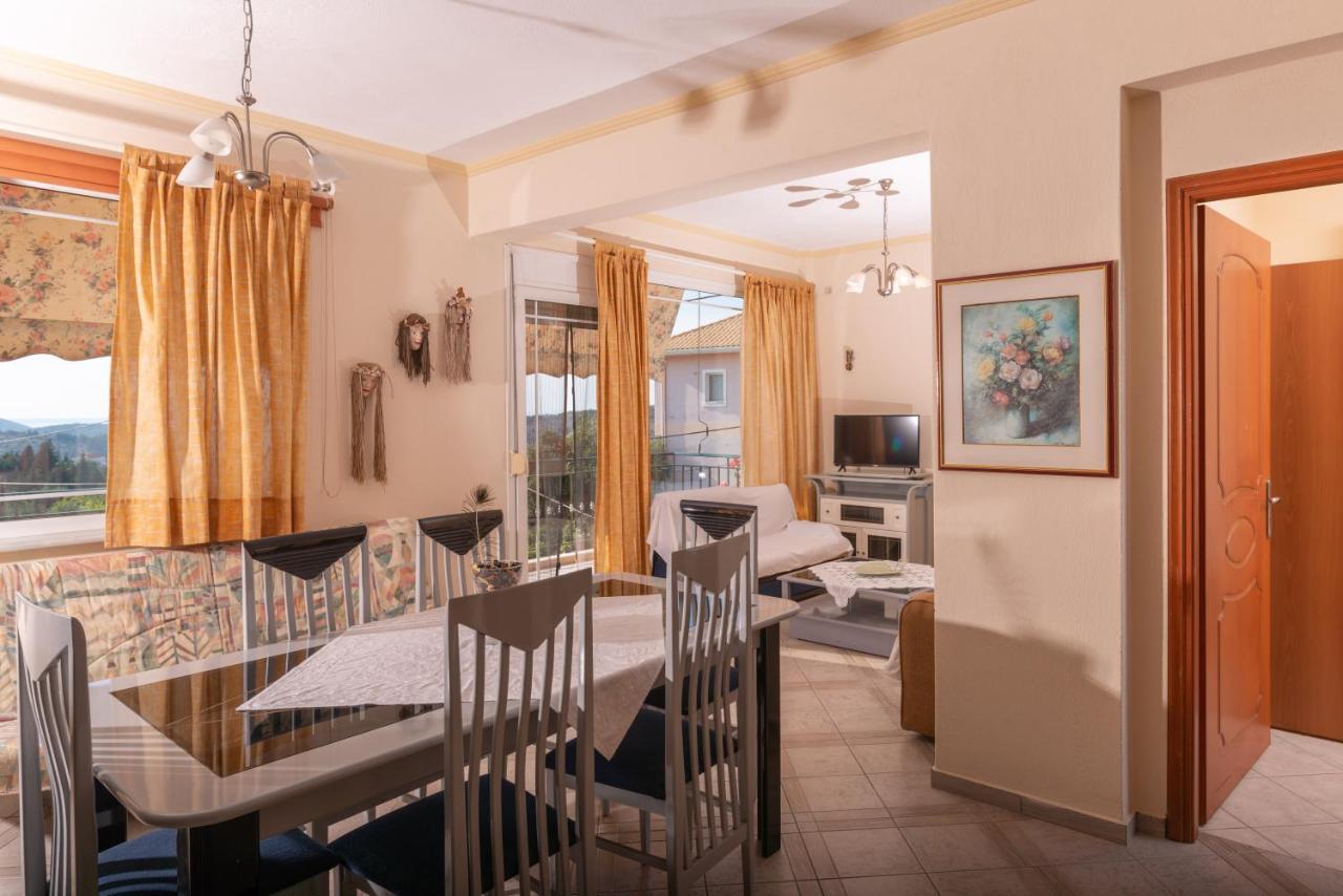 Apartment Manos Sivota (Epirus)