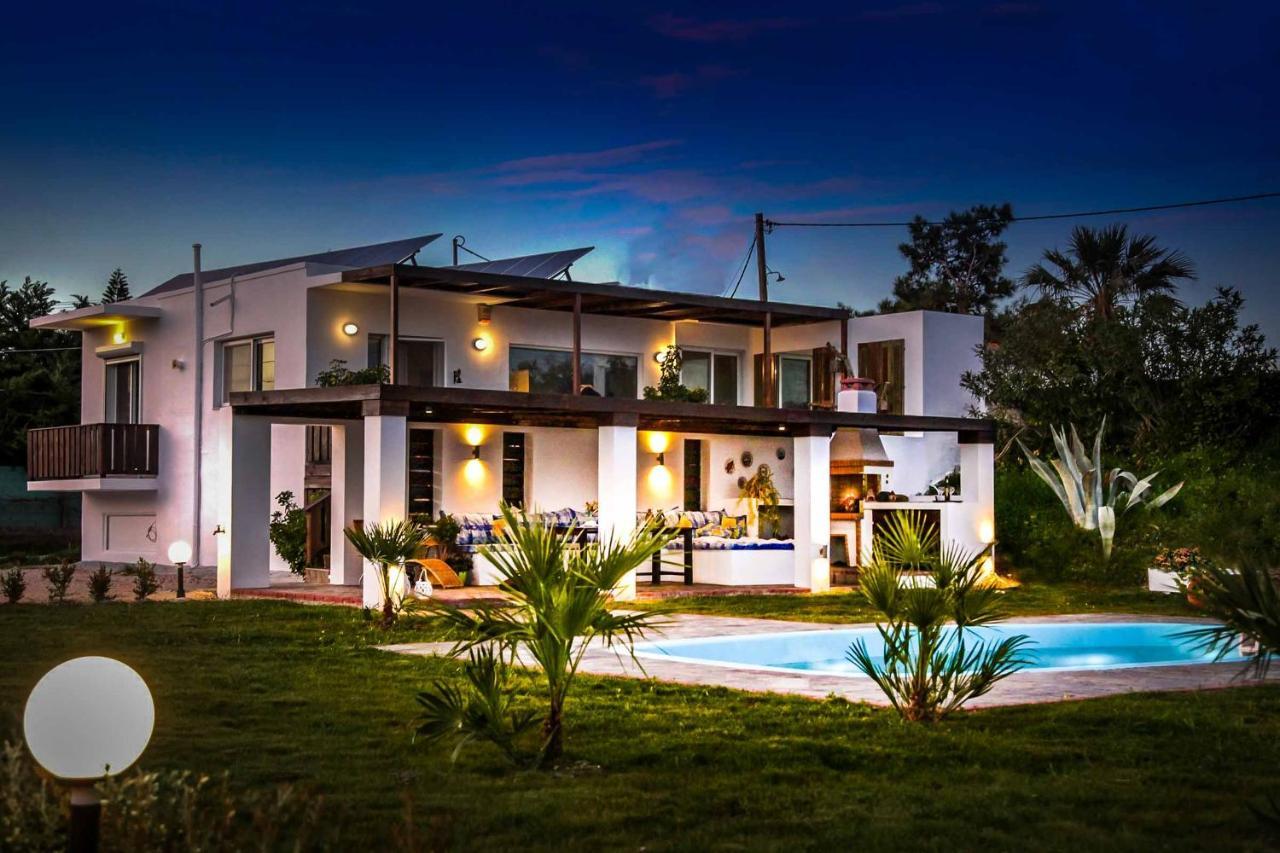 Villa Afantou Beach Villa *