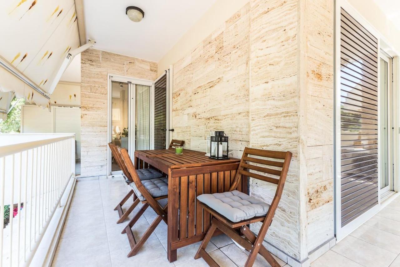 Apartment Elegant W Great Balcony In Vouliagmeni