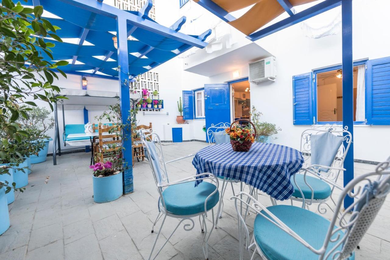 Bouganville αpartments Adamantas (Milos)