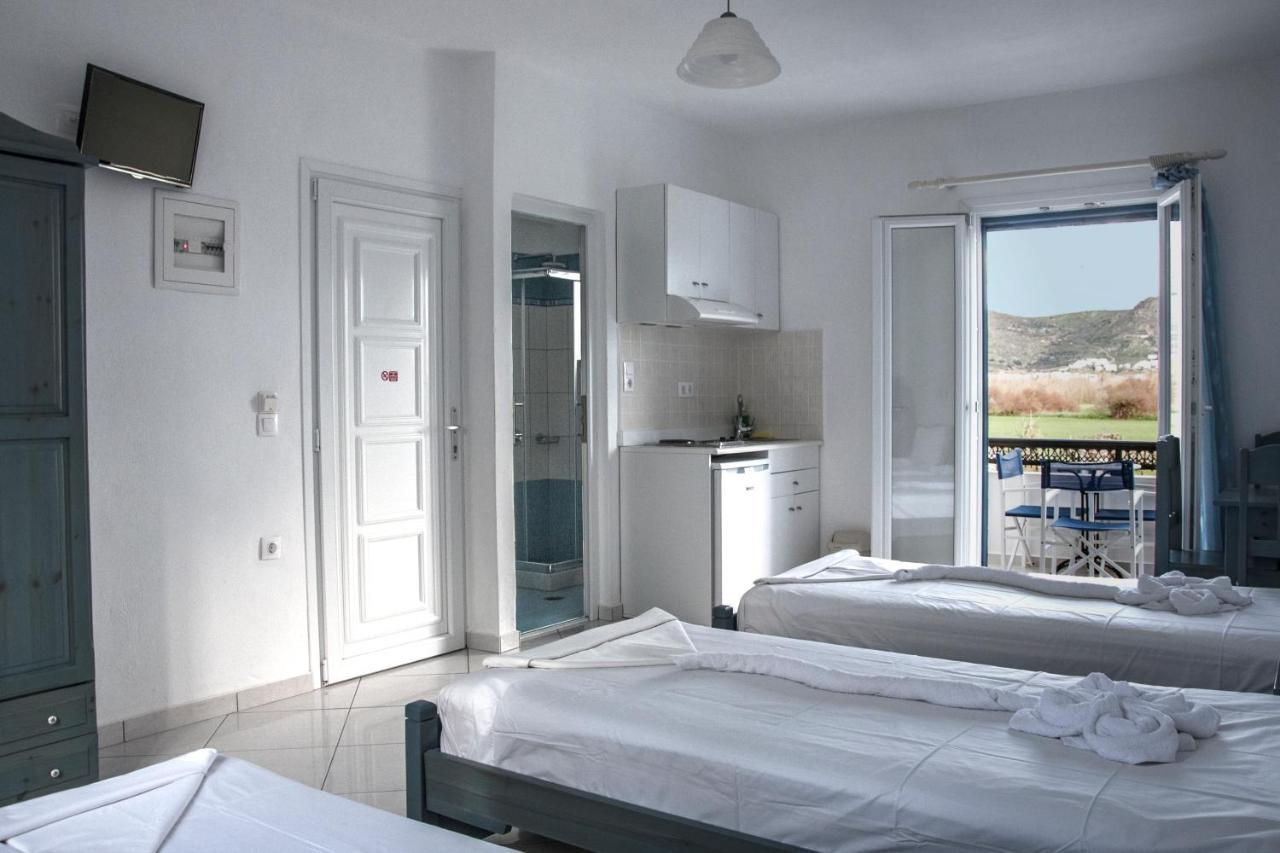 Ikaros & 3* Naxos City