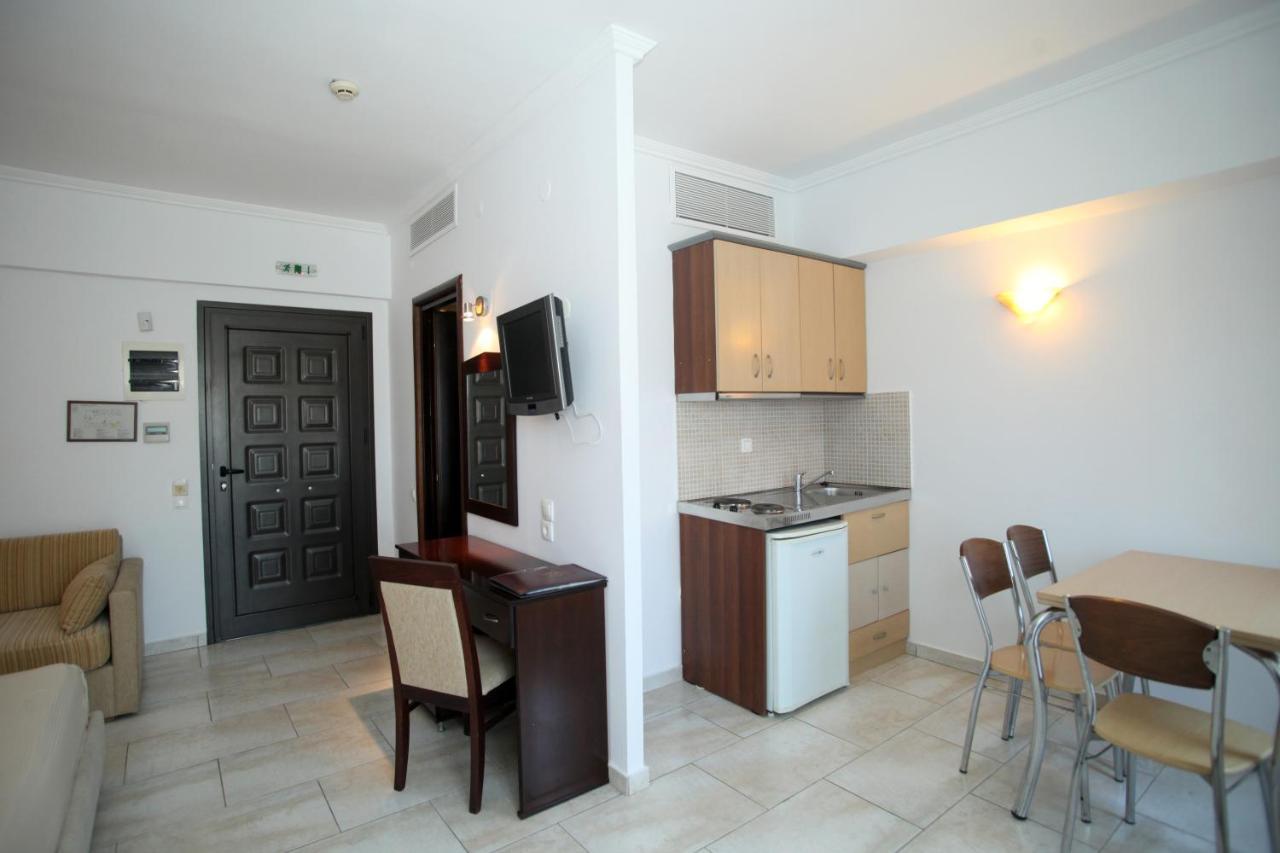 Aparthotel Naias Hanioti