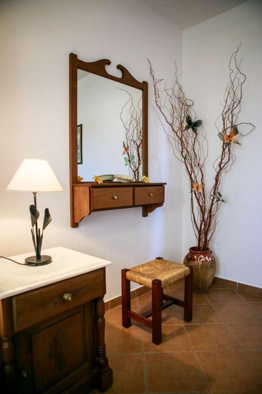 Anatoli Apartment *