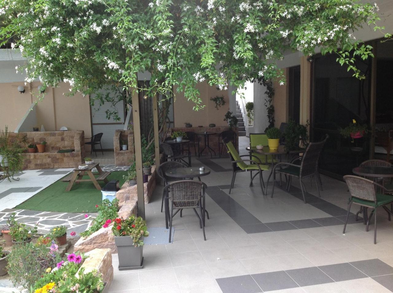 Hotel Angela Agia Marina (Aegina)